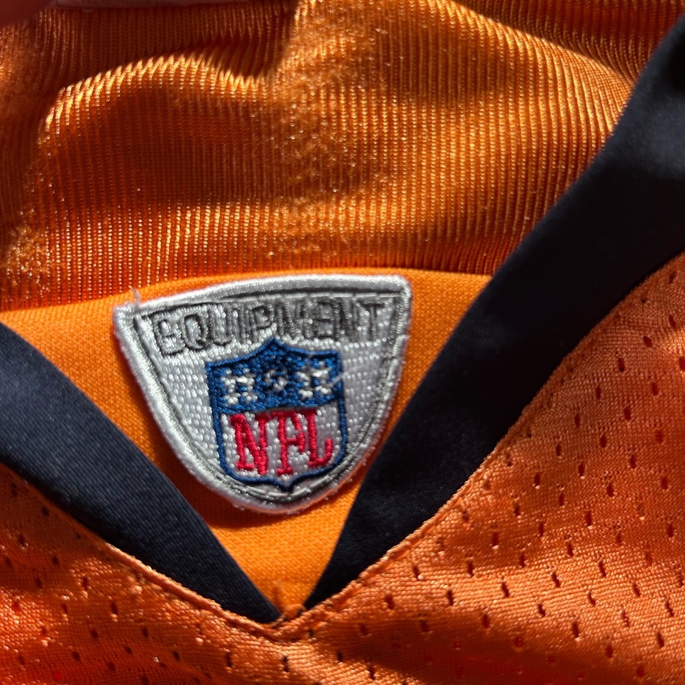 NFL Equipment OnField by Reebok Denver Broncos #18 Peyton Manning Jersey. Youth - Picture 6 of 15